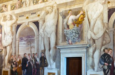 Caldogno, İtalya - 10 Mayıs 2011: Villa Caldogno Nordera, salonu mimar Andrea Palladio. Giovanni Fasolo e Battista Zelotto tarafından açık havada resim sergisi.