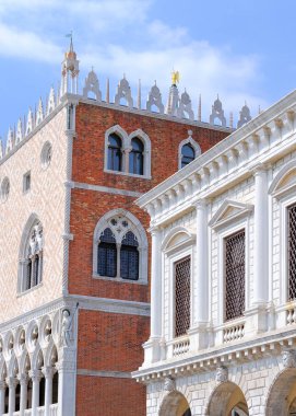 İtalya, Venedik, raydan San Maeco kare saraylarda