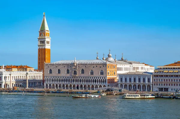 Veneza Itália Julho 2017 Vista Panorâmica Margem Lagoa Degli Schiavoni — Fotografia de Stock