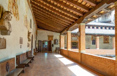 Marostica, İtalya - 26 Mayıs 2017: Alt kalenin portico