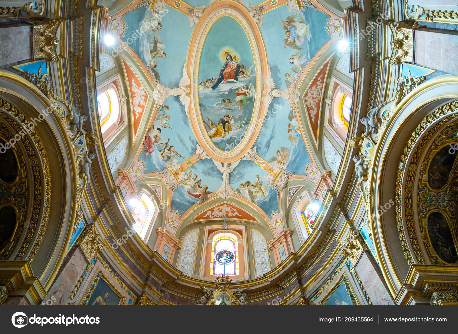 Mdina Malta February 2017 Paintings Decorations Nave Paul