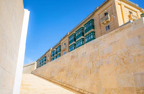 Malta Valletta Lange Trap Van James Van New Stadspoort — Stockfoto