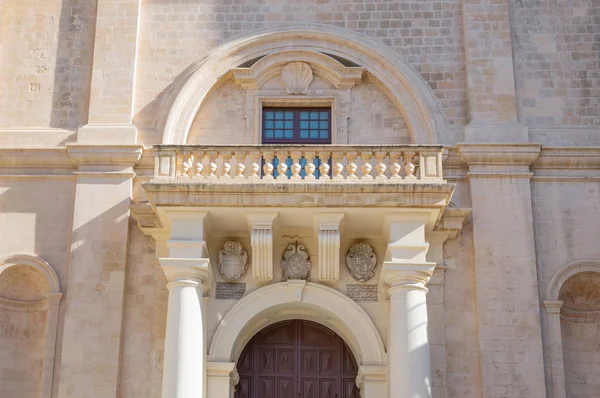 マルタ ヴァレッタ聖ヨハネ大聖堂 ポータルの詳細のファサード — ストック写真