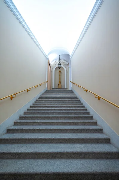 Castelgandolfo Italia Abril 2017 Larga Escalera Que Conduce Palacio Apostólico — Foto de Stock