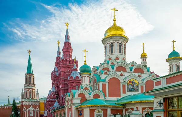Rusya Moskova Kırmızı Suqare Bitişik Kazan Katedrali — Stok fotoğraf