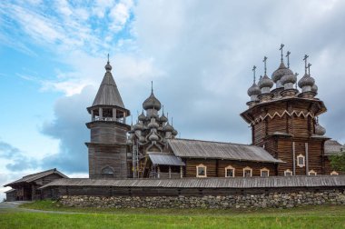 Rusya, Karelya bölge, Kishi ada, Trasfiguration ve varsayım Ahşap kiliseler