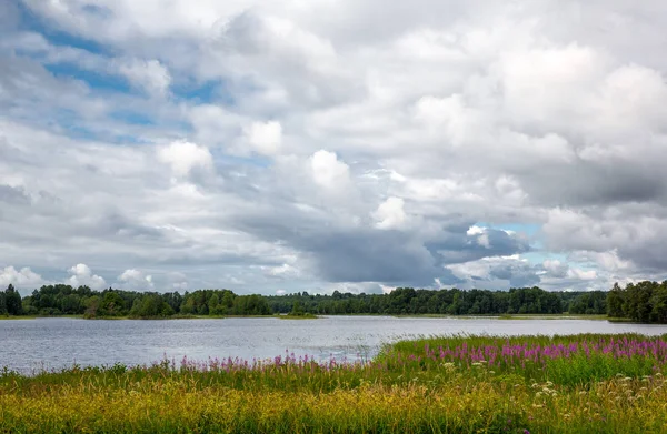Russia, Karelia region, the lake Onega seen from Kishi island — Stock Image Russia Karelia Region Lake Onega Seen Kishi Island Stock Picture