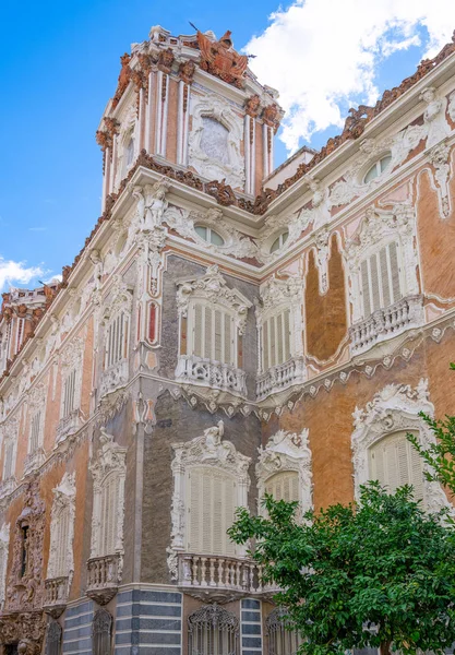 Valencia Spanje Opwaartse Weergave Van Voorgevel Van Het Paleis Gonzales — Stockfoto