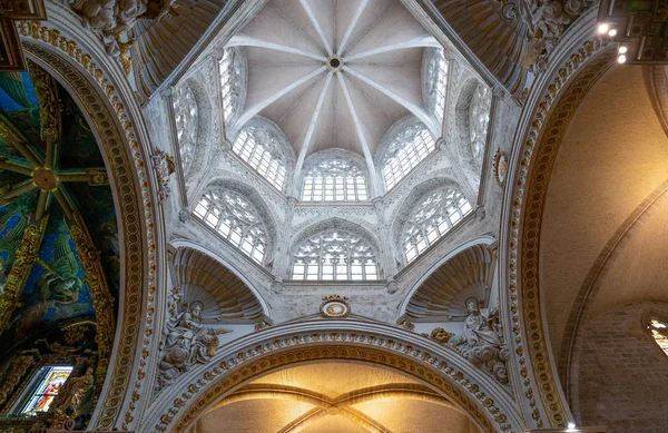 Valencia Spanya Octuber 2016 Octagon Fener Katedral Yukarı Doğru Görünümünü — Stok fotoğraf