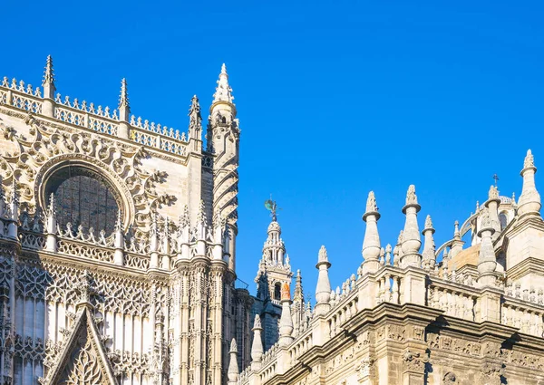 Španělsko Andalusie Sevilla Vzestupný Pohled Průčelí Katedrály — Stock fotografie