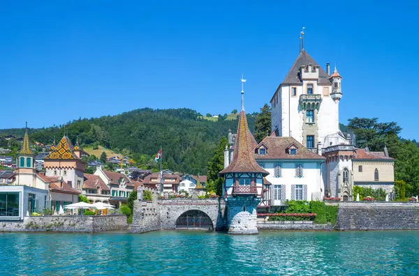 Oberhofen Switzerland July 2015 View Castle Thun Lake — Stock Photo, Image