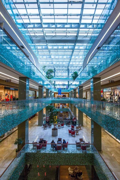 Stambuł Turcja Lutego 2013 Levent Kwartał Mall Wieży Sapphire — Zdjęcie stockowe