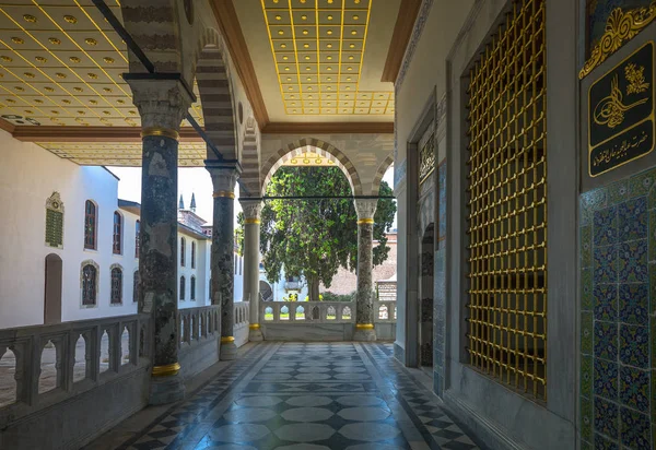 Istambul Turkije Mai 2013 Topkapi Palace Derde Binnenplaats Achterste Ingang — Stockfoto