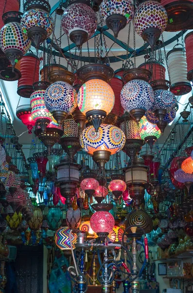 Marmaris Turquia Dezembro 2007 Lâmpadas Coloridas Uma Loja Artesanato Cidade — Fotografia de Stock