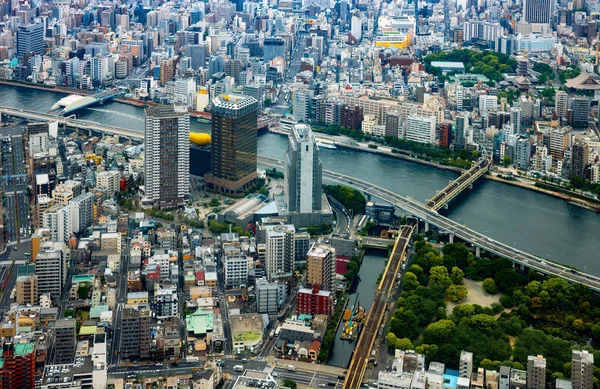 Tokyo, un mélange de modernité et de tradition — Photo