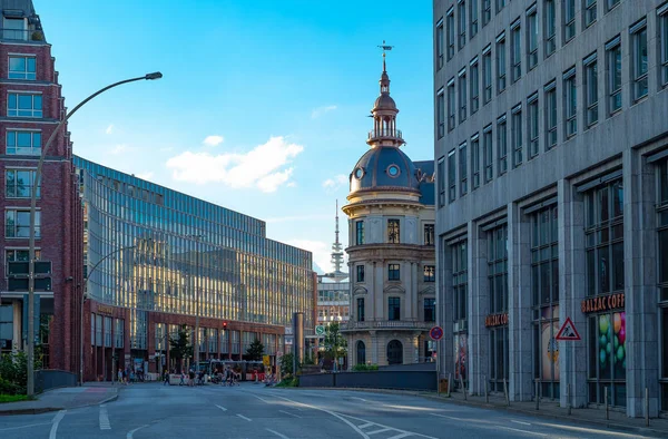 Hamburh, een sobere en industrieuze stad van de Nord Europe — Stockfoto