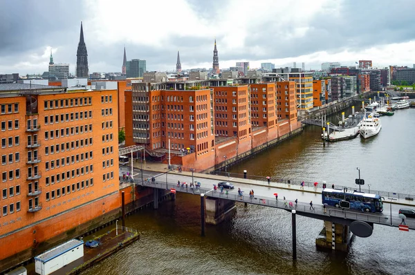 Hamburh, strohé a industriózní město Nord Europe — Stock fotografie