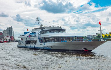 Hamburh, Nord Avrupa'nın sade ve çalışkan şehri