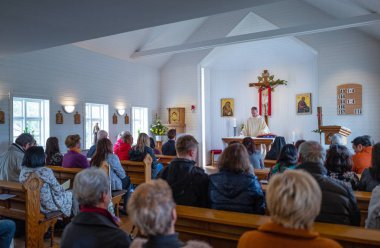İzlanda, doğa harikaları ve gelenekleri