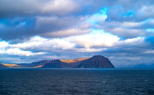 アイスランド、自然の驚異と伝統 — ストック写真