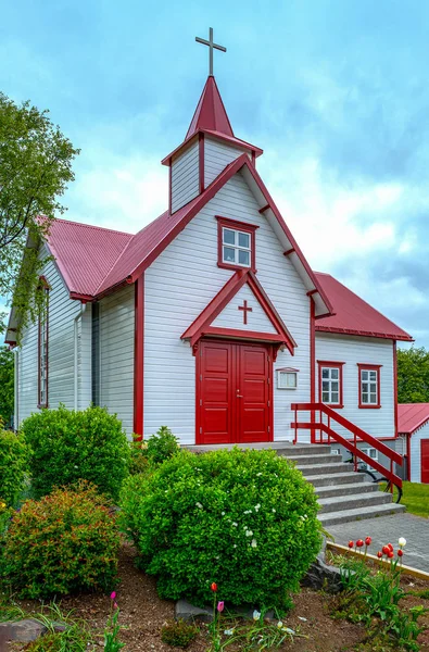 İzlanda, doğa harikaları ve gelenekleri