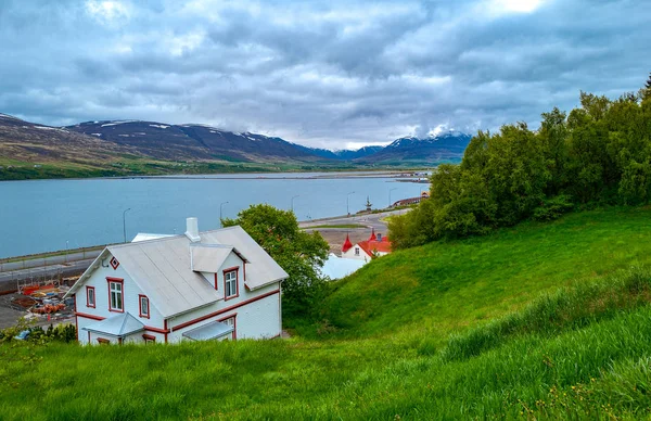 Islândia, maravilhas naturais e tradições — Fotografia de Stock