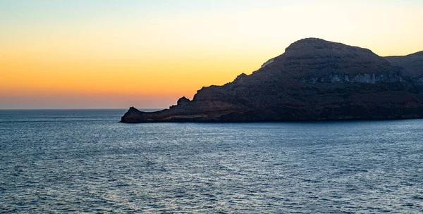 ギリシャ カルデラ海域からのサントリーニの眺め — ストック写真