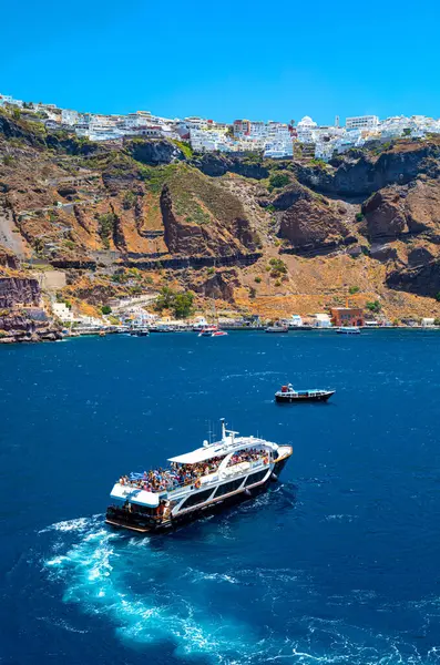 Santorini Grecia Julio 2017 Vista Fira Desde Zona Del Mar — Foto de Stock