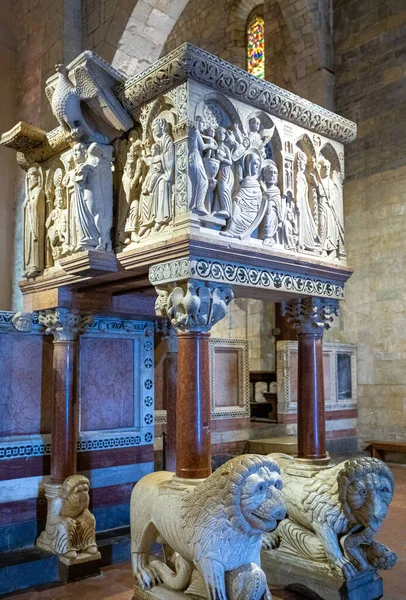 Barga Itália Junho 2018 Leões Púlpito Mármore Século Xiii Catedral — Fotografia de Stock