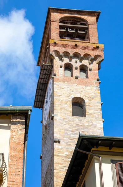 ตาล มมองของ Torre Delle Ore หอคอยต องเก — ภาพถ่ายสต็อก