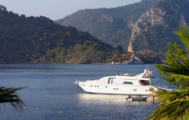 Ege Denizi kıyısında şafak. Türkiye Marmaris.