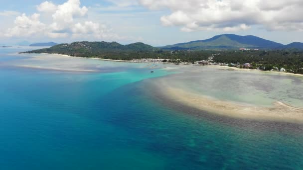 Increíble Vista Aérea Del Mar Isla Tropical Día Soleado — Vídeos de Stock