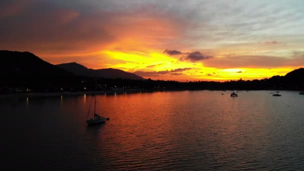 Vue Aérienne Incroyable Sur Mer Station Tropicale Coucher Soleil — Video