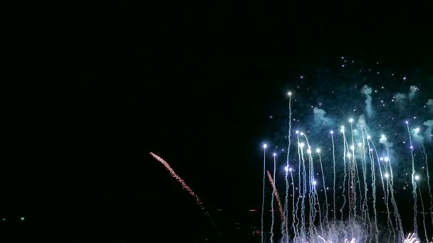 Video Golden Fireworks Glowing Drak Night Sky — Stock Video