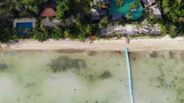 Incredibile Vista Aerea Del Mare Dell Isola Tropicale Nella Giornata — Video Stock