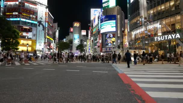 Tokio Japan Června 2018 Lidé Přecházející Shibuya — Stock video