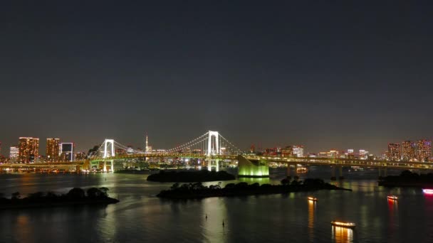 Timelapse Rainbow Bridge Tokyo Skyline Japón Vista Nocturna — Vídeos de Stock