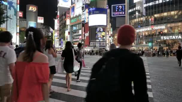 Tokio Japón Julio 2018 Gente Caminando Por Cruce Shibuya — Vídeos de Stock