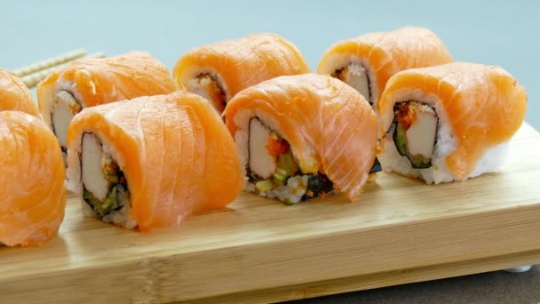 Sushi Fresco Con Salsa Piatto Legno Stile Cibo Giapponese — Video Stock