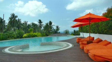  Yüzme Havuzu, şezlong Resort güneşli