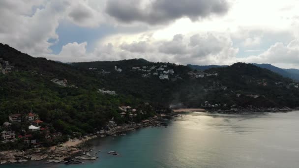 Adembenemend Luchtfoto Uitzicht Zee Tropisch Eiland — Stockvideo