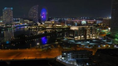 Yokohama Japonya 'nın gece manzarası