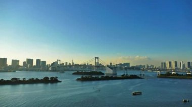 Japonya 'da Gökkuşağı Köprüsü ve Tokyo Kulesi 4k Timelapse 