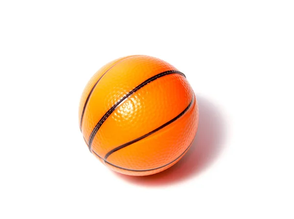 Basketbalový Míč Nad Bílým Pozadím Basketbal Samostatný Oranžová Barva Basketbal — Stock fotografie