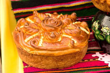 Noel Ekmek (kalach), Ukrayna'da ahşap arka plan üzerinde geleneksel Noel yemeği