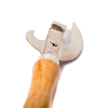 Beyaz arka plan üzerinde gümüş metalik şarap tirbuşon şişe açacağı.