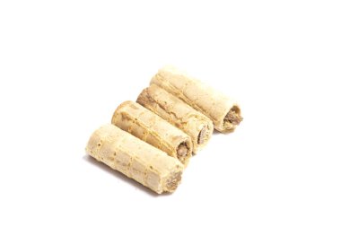 Kurabiye beyaz arka planda izole edilmiş. Tatlı bisküviler. 