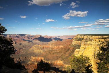 Büyük Kanyon south rim den bir görünüm.