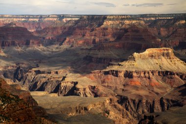 Büyük Kanyon south rim den bir görünüm.