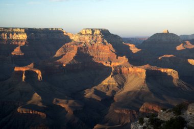 Büyük Kanyon south rim den bir görünüm.